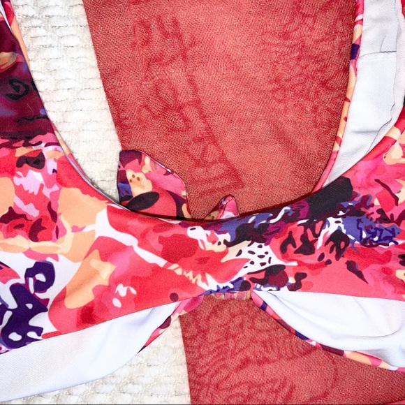 Bikini Top And Bottom Set Multicolor Size Medium - Picture 11 of 15